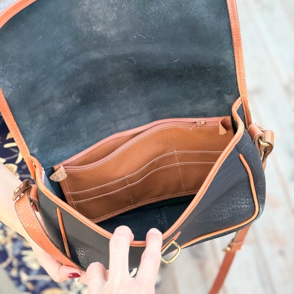 Vintage Dooney & Bourke Leather Crossbody Bag Black Brown - Picture 9 of 12